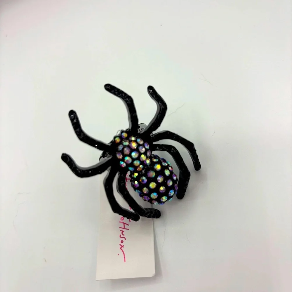 Betsey Johnson command all